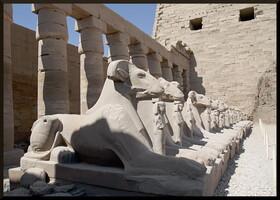 Świątynia w Karnaku